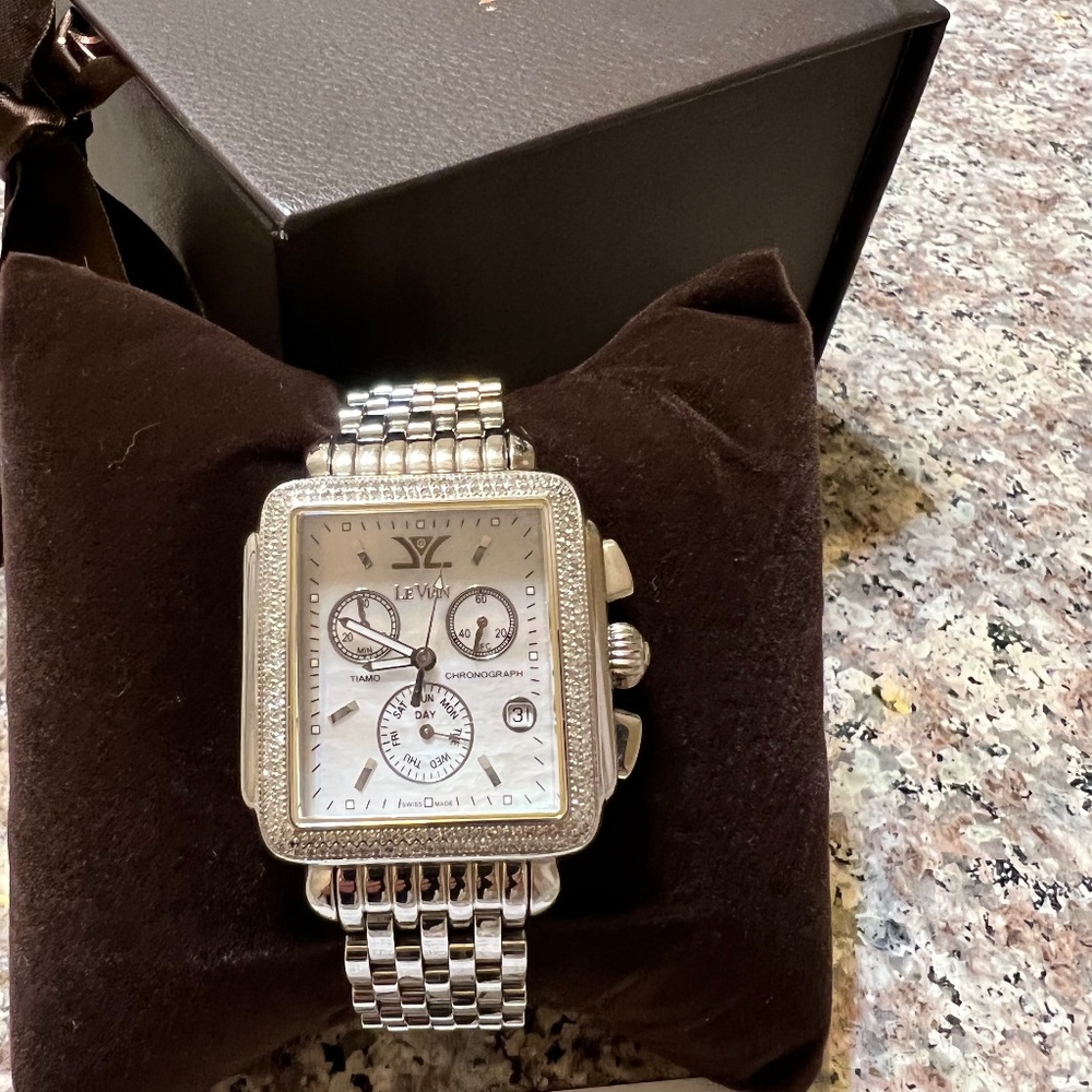 LE VIAN Chronograph women's diamond watch